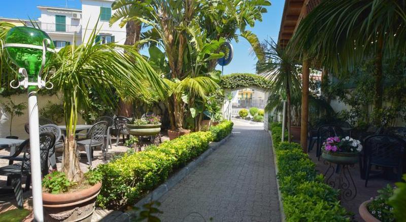 Charme Hotel La Villa Tina Ischia Exteriér fotografie