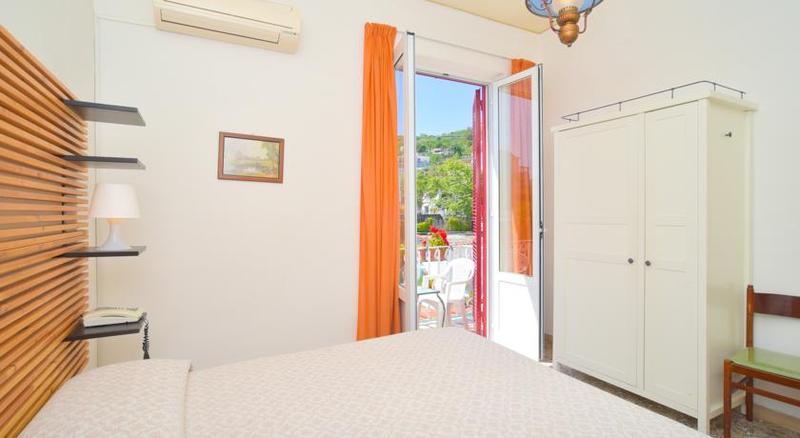 Charme Hotel La Villa Tina Ischia Exteriér fotografie