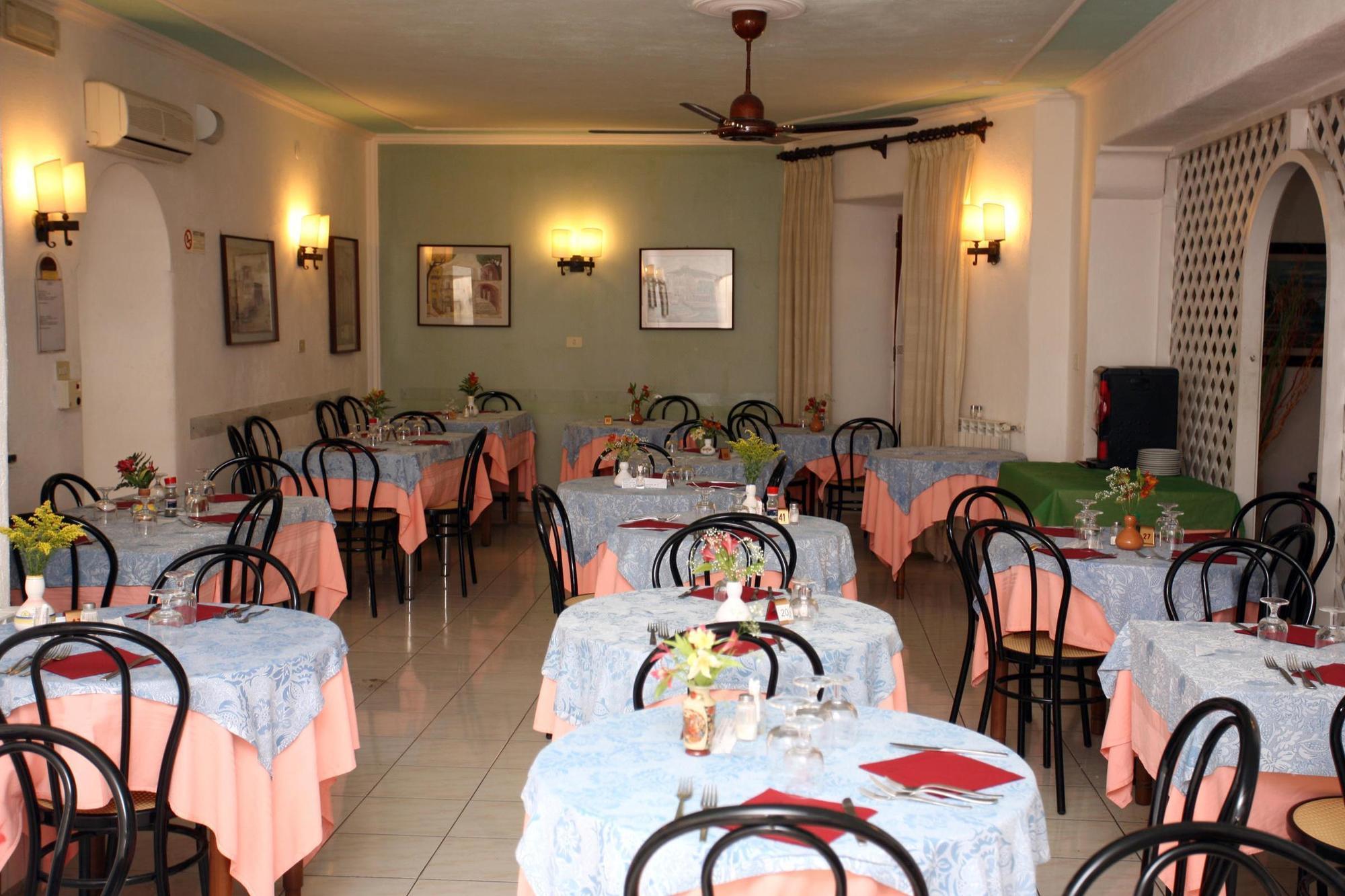 Charme Hotel La Villa Tina Ischia Exteriér fotografie