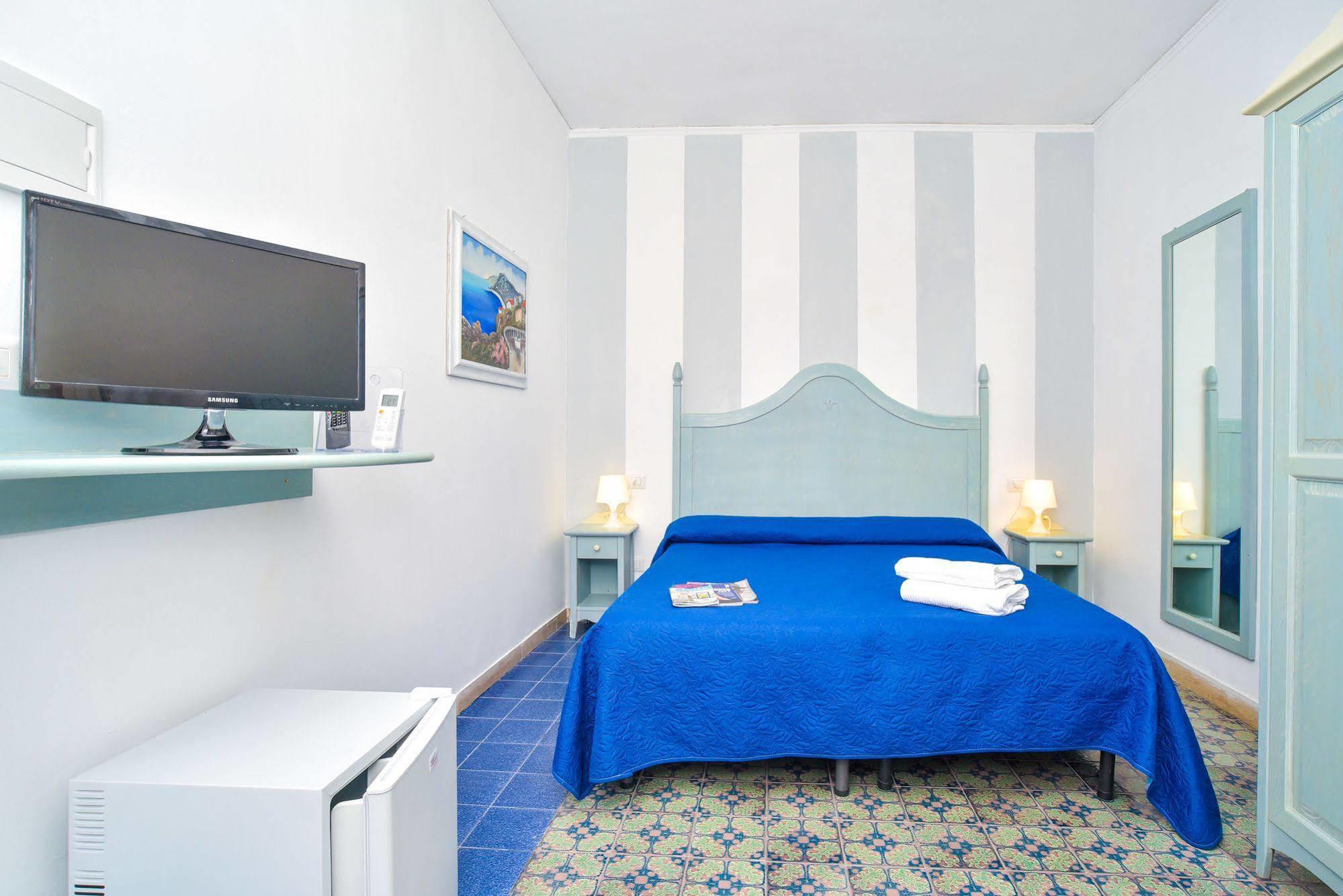 Charme Hotel La Villa Tina Ischia Exteriér fotografie